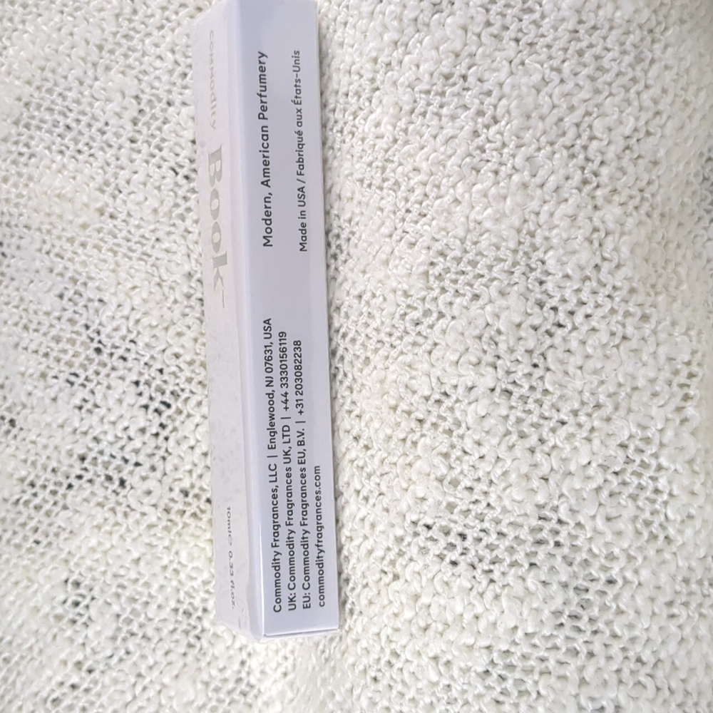 Commodity Book- in Scent Space: Personal, 10ml/0.33fl oz - Picture 3 of 10